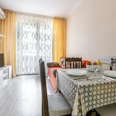 Free Parking And Laundry 1bdr Vj * Sunny Beach